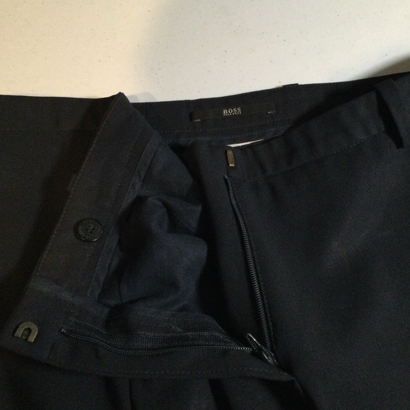 HUGO BOSS Black Trousers Front Zip Narrow Waist Band 2 Front Pockets, Straight - Picture 6 of 7